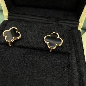 Meet your Posher, Doey